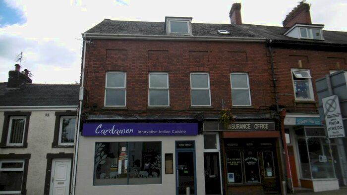 1 Bedroom Studio To Rent In Herbert Street, Pontardawe, Swansea, City And County Of Swansea., SA8