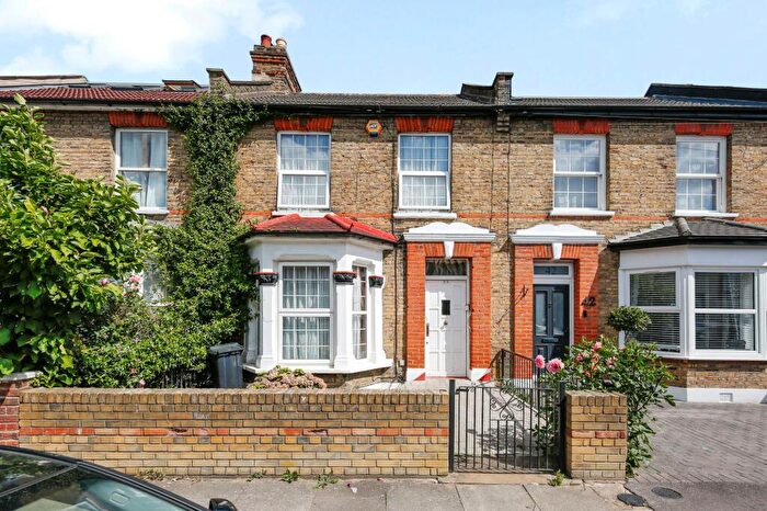 3 Bedroom Terraced House For Sale In Spencer Road, Ilford, IG3