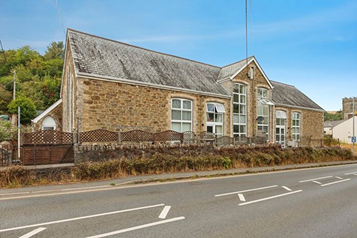 3 Bedroom End Of Terrace House For Sale In Church Street, St. Blazey, Par, Cornwall, PL24