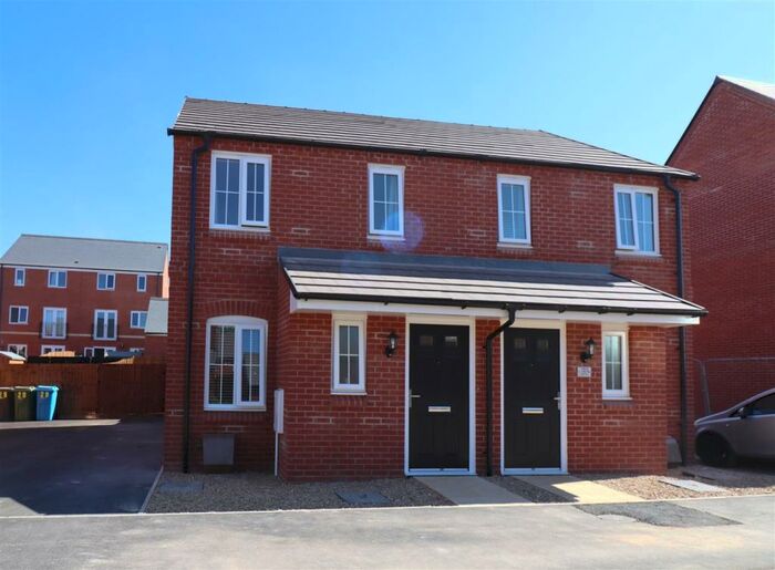 2 Bedroom Semi-Detached House To Rent In Otter Street, Rothwell, Kettering, NN14