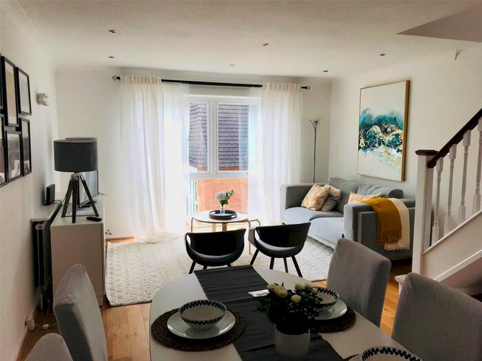 4 Bedroom Property To Rent In Balmoral Close, Westleigh Avenue, London, SW15