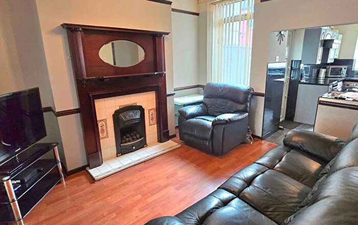 3 Bedroom Terraced House To Rent In Cowley Road, Liverpool, L4