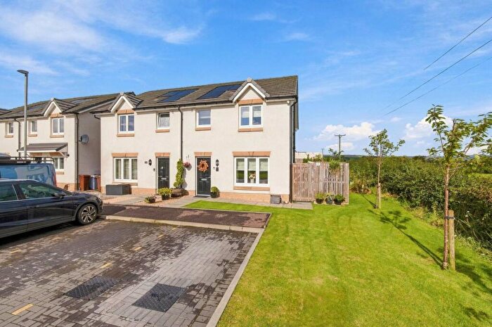 3 Bedroom Semi-Detached House For Sale In Outerwood View, Kilwinning, KA13