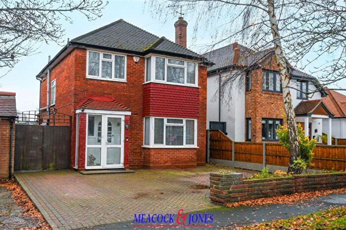 4 Bedroom Detached House For Sale In Sebastian Avenue, Shenfield, Brentwood, CM15