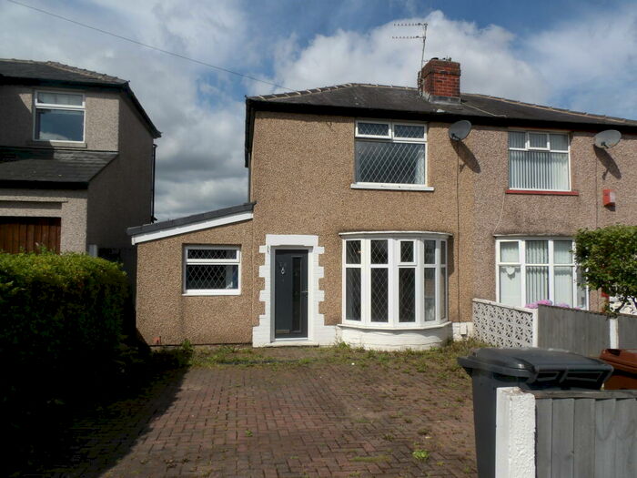 3 Bedroom House To Rent In Avondale Avenue, BB1