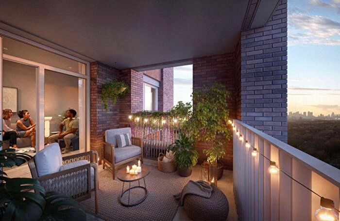 1 Bedroom Property For Sale In Harrow Manorway, Abbey Wood, London, SE2