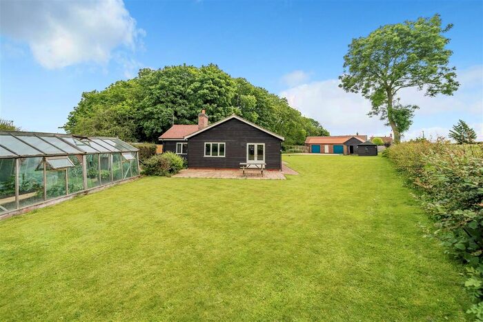 3 Bedroom Detached Bungalow For Sale In Harrington Road, Hagworthingham, Spilsby, PE23