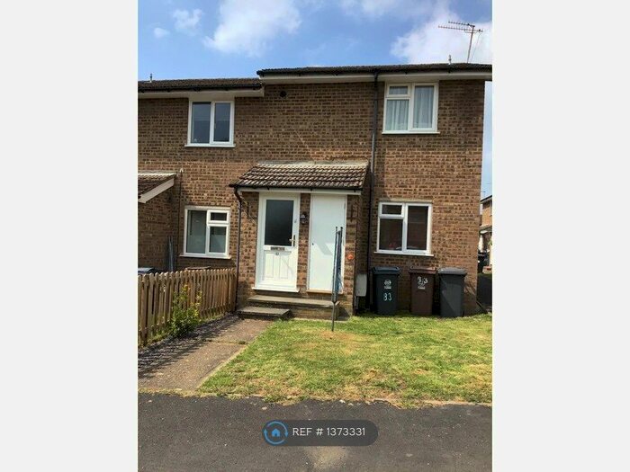 1 Bedroom Maisonette To Rent In Briardale, Ware, SG12