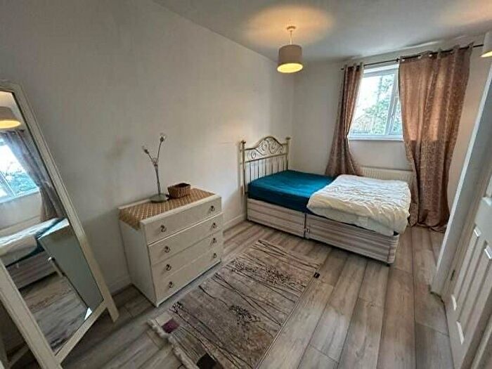 2 Bedroom Maisonette To Rent In Cranston Grove, Cheadle, SK8
