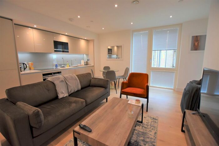 1 Bedroom Flat To Rent In Garnet Place, West Drayton, UB7