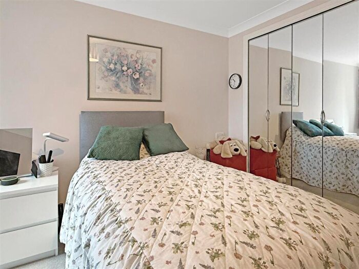 1 Bedroom Retirement Property For Sale In Mills Way, Barnstaple, EX31