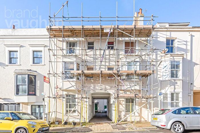 1 Bedroom Flat For Sale In Farm Road, Hove, BN3