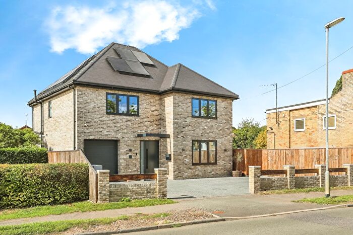 4 Bedroom Detached House For Sale In Middle Watch, Cambridge, CB24