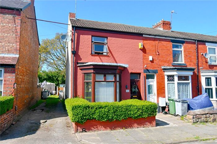 2 Bedroom End Of Terrace House For Sale In Oakleigh Grove, Bebington, Wirral, CH63