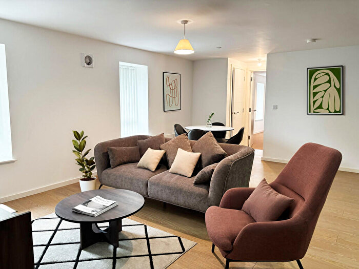 2 Bedroom Apartment To Rent In Rufus Court, Foundry Lane, LS14