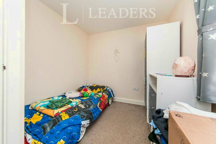 2 Bedroom End Of Terrace House To Rent In Cross Road, Clacton-On-Sea, CO16