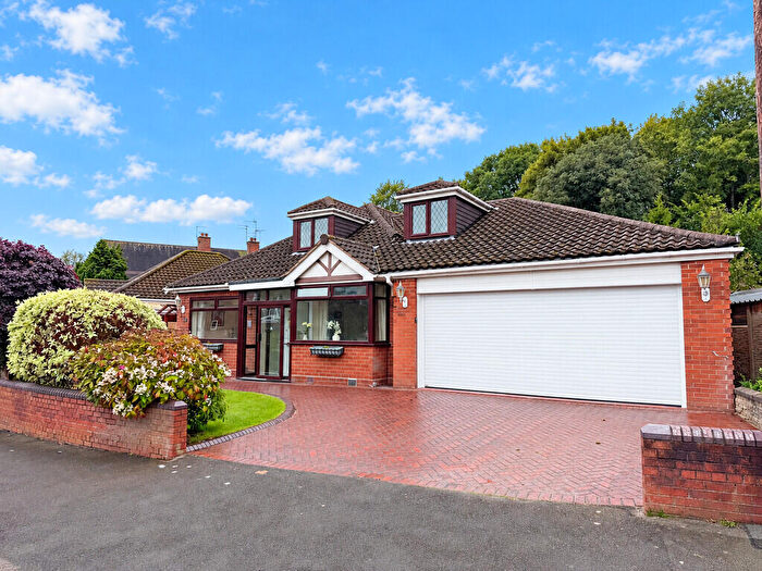 3 Bedroom Detached Bungalow For Sale In Clough Hall Road, Kidsgrove, Stoke-on-Trent, ST7