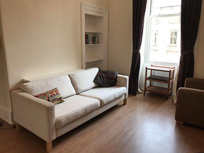 1 Bedroom Flat To Rent In Brunswick Street, Edinburgh, EH7