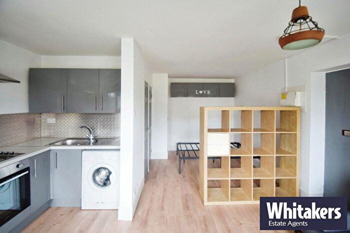 1 Bedroom Studio To Rent In Wenlock Court, Anlaby Road, Hull, HU3