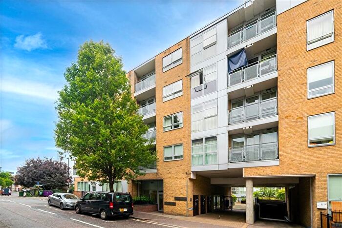 1 Bedroom Flat To Rent In Sanctuary Street, Borough, SE1