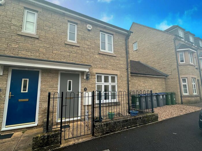 2 Bedroom House To Rent In Nine Acre Drive, Corsham, SN13