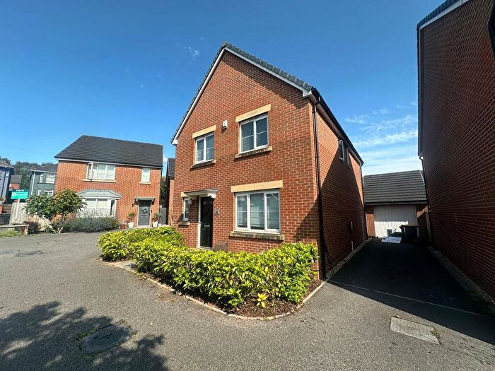 4 Bedroom Detached House To Rent In Obama Grove, Rogerstone, NP10