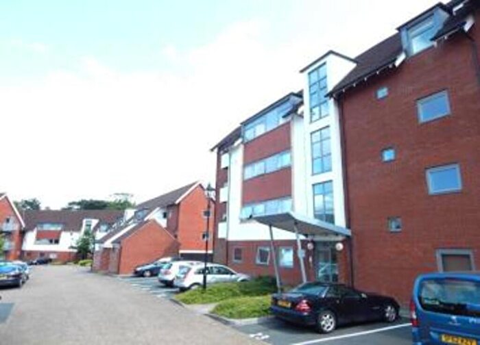 1 Bedroom Apartment To Rent In Griffin Close, Northfield, Birmingham, B31
