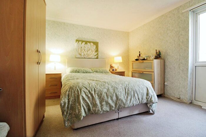 2 Bedroom Apartment For Sale In Wern Goch West, Cardiff, CF23