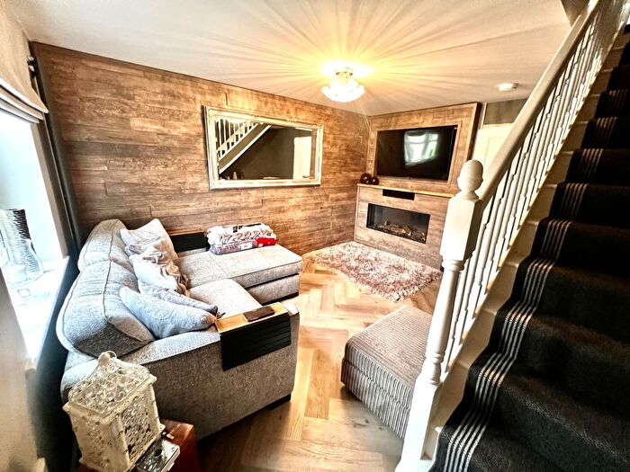 2 Bedroom Semi-Detached House For Sale In Intrepid Close, Hartlepool, TS25
