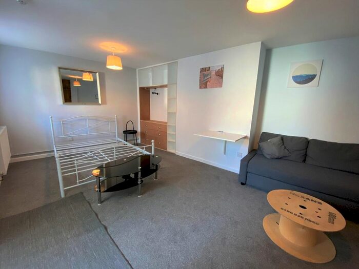 Studio To Rent In St. Thomas Street, Penryn, TR10