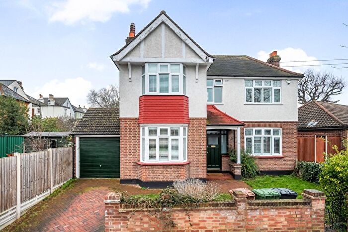 4 Bedroom Detached House To Rent In Priestfield Road, London, SE23