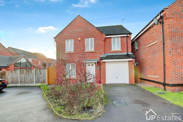 4 Bedroom Detached House For Sale In Cheshire Close, Stoke Village, Coventry, CV3