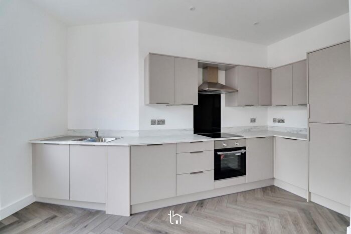 2 Bedroom Flat To Rent In Canal Street, Wigston, LE18