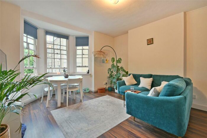 1 Bedroom Flat To Rent In Sylvester Road, Hackney, E8