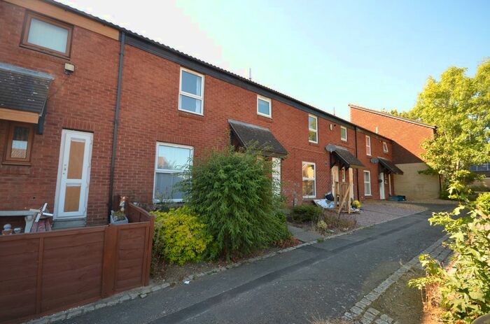 3 Bedroom Terraced House To Rent In Windflower Place, Northampton, NN3