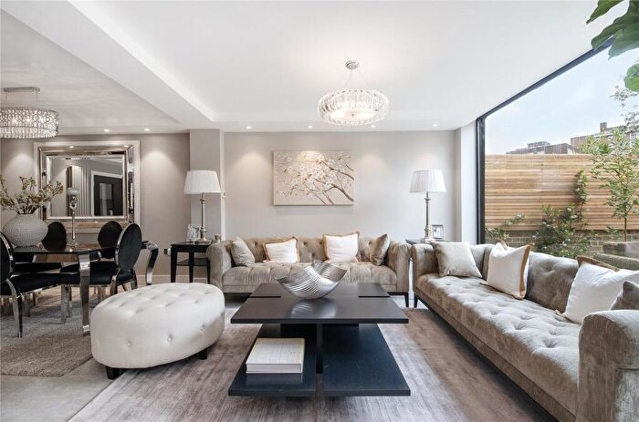 5 Bedroom House To Rent In Court Close, St. Johns Wood Park, London, NW8