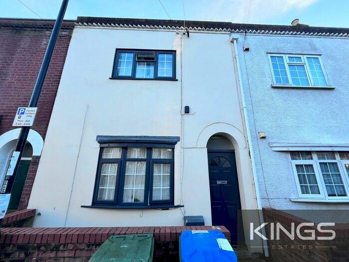 5 Bedroom Terraced House To Rent In Bellevue Road, Southampton, SO15
