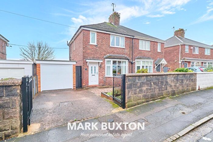 2 Bedroom Semi Detached House For Sale In Leamington Gardens, Newcastle-under-Lyme, ST5