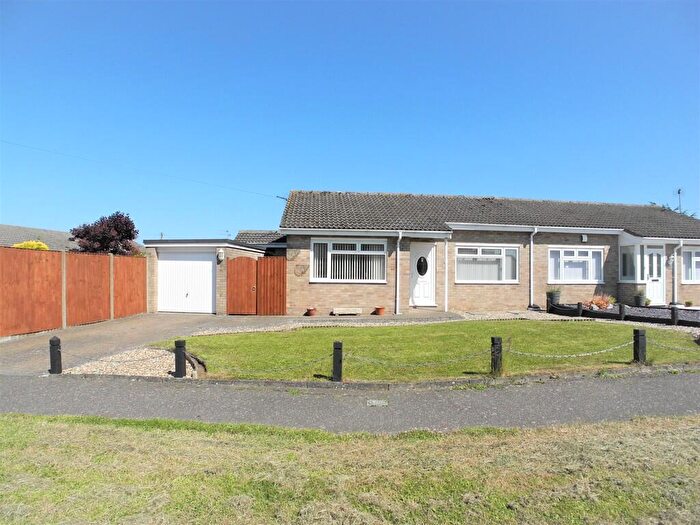 2 Bedroom Semi-Detached Bungalow To Rent In Dukes Drive, Halesworth, IP19