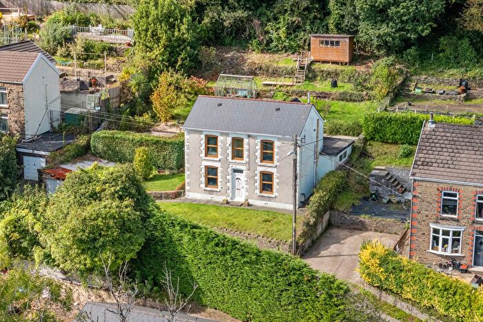3 Bedroom Detached House For Sale In Derw Road, Pontardawe, Swansea, SA8