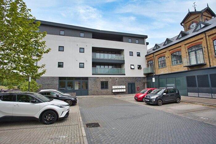 2 Bedroom Flat To Rent In Crabble Hill, Dover, Kent, CT17