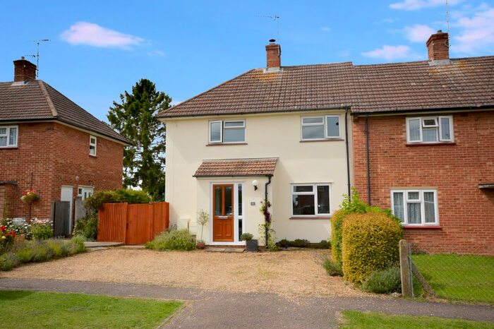 3 Bedroom Terraced House To Rent In Hill Road, Codicote, SG4