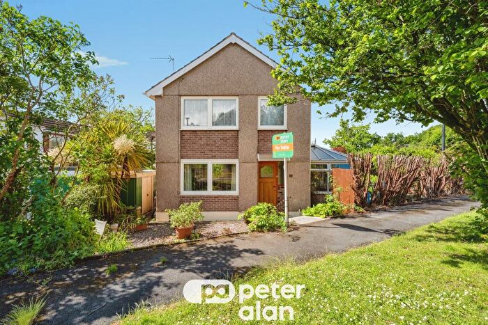 3 Bedroom Detached House For Sale In Plas Newydd, Dunvant, Swansea, SA2