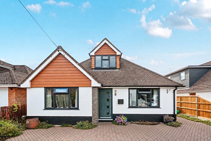 4 Bedroom Detached House For Sale In Highfield Drive, Ringwood, BH24