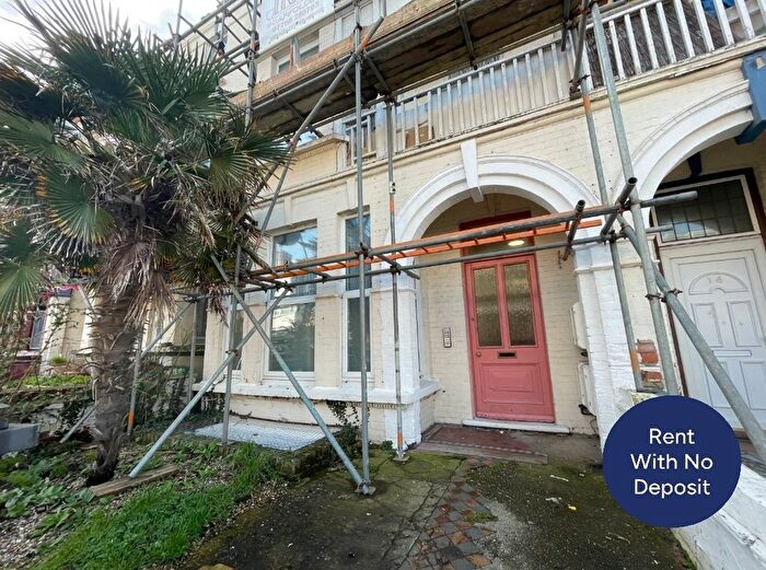 1 Bedroom Flat To Rent In Surrey Road, Cliftonville, Margate, Kent, CT9