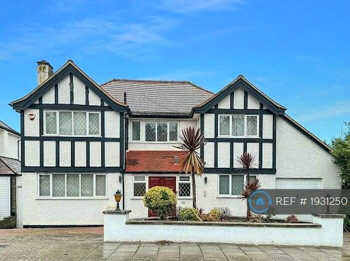 5 Bedroom Detached House To Rent In Wembley Park, Wembley Park, HA9