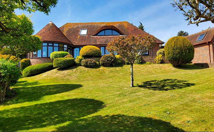 5 Bedroom Detached House For Sale In Warren Lane, Friston Eastbourne, BN20