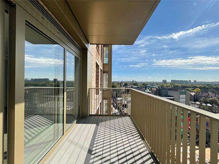 2 Bedroom Apartment To Rent In Juniper Gardens, Oval Village, Gasholder Place, Oval, SE11