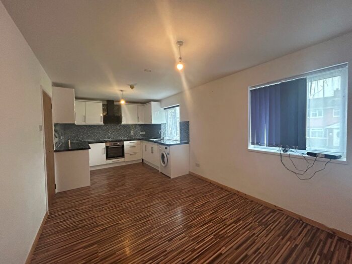 1 Bedroom Flat To Rent In Woodpiece Road, Upper Arncott, Bicester, OX25