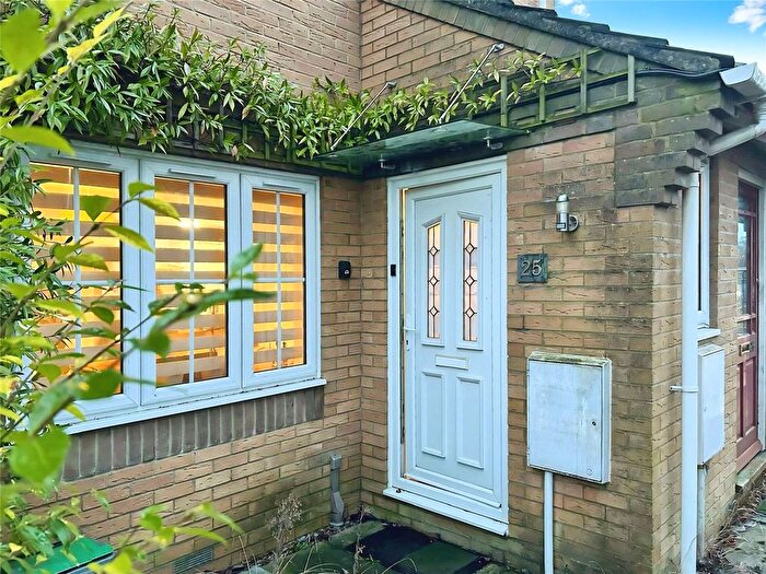 2 Bedroom Maisonette For Sale In Chamberlain Close, Church Langley, Harlow, Essex, CM17